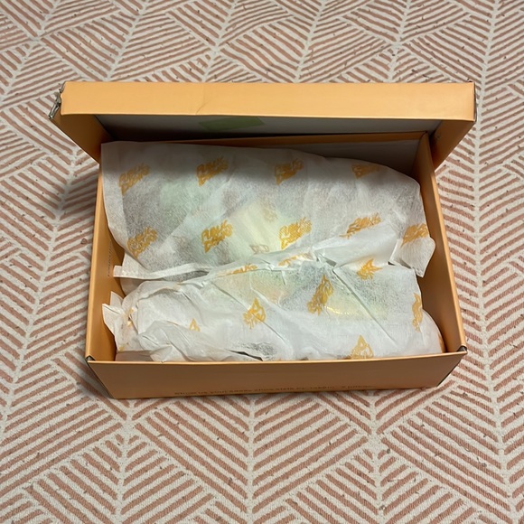 Public Desire Elma Chunky Iridescent Sandal size 8 - Picture 7 of 15